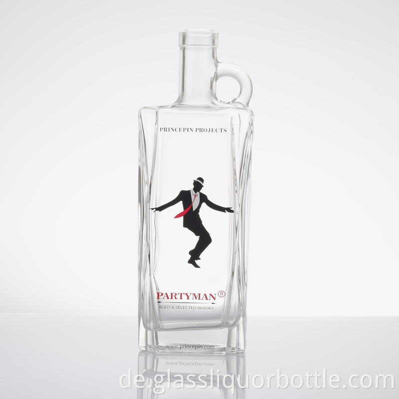 customized 750ml vodka glass bottle